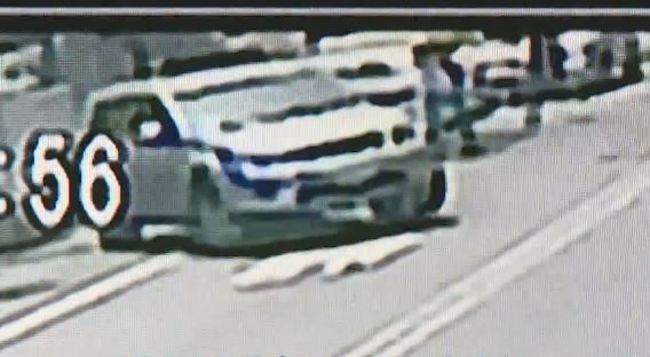 毒犯劫嘉義警偵防車 找到車子了! | 華視新聞