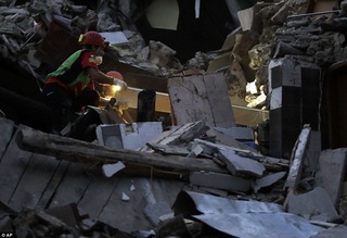 【影】義大利6.2強震 估計已159死368傷