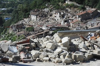 【影】義大利6.2強震 死亡人數增至250人