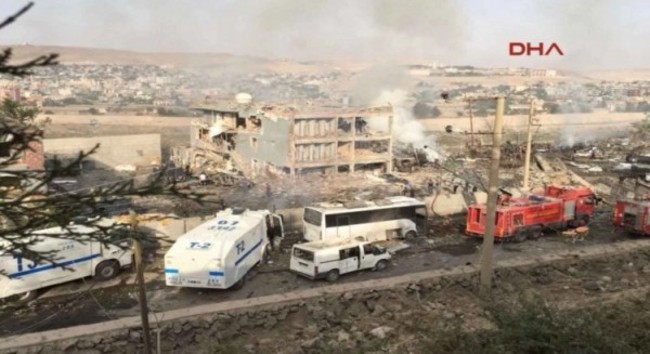 【影】土耳其警局遭炸彈攻擊 至少9死64傷 | 華視新聞
