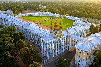 太丟臉! 陸客遊俄羅斯竟任孩童在皇宮尿尿 | 葉卡捷琳娜宮距今有約300年歷史(翻攝網路)