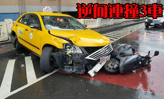 計程車失控撞3機車 騎士1死2輕傷 | 華視新聞