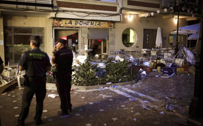 【影】西班牙咖啡廳瓦斯桶爆炸! 至少77傷 | 華視新聞
