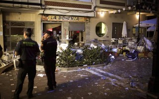 【影】西班牙咖啡廳瓦斯桶爆炸! 至少77傷