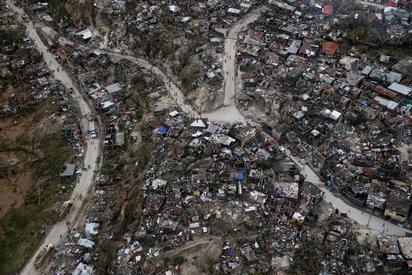 海地遭颶風肆虐 大水退去街頭滿遺體 | 海地城市幾乎全毀