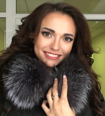 世界最美臉蛋 俄美女記者拉耶娃奪后冠【圖】 | 