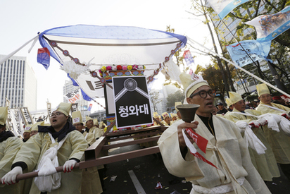 首爾上街反朴槿惠 示威人數將破紀錄 | 美聯社。