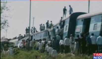印度火車出軌意外90死 人數持續增加 | (翻攝印度時報)
