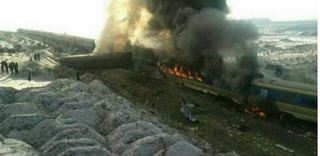 伊朗2火車相撞起火 至少36死95人傷