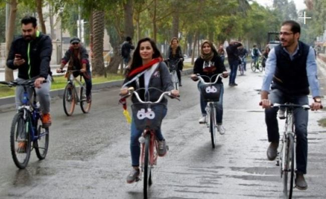 挑戰不能說的禁忌 她騎單車繞行巴格達 | 華視新聞