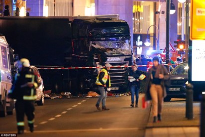 柏林耶誕市集恐攻 外交部:未有國人受波及 | 犯案卡車