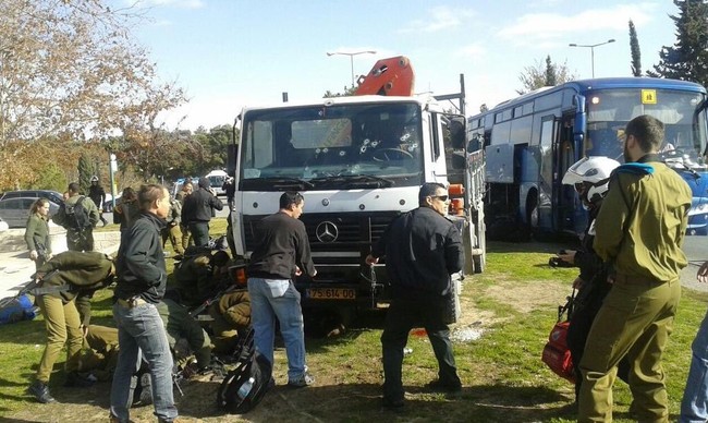 以色列耶路撒冷貨車衝撞軍人 4死15傷 | 華視新聞