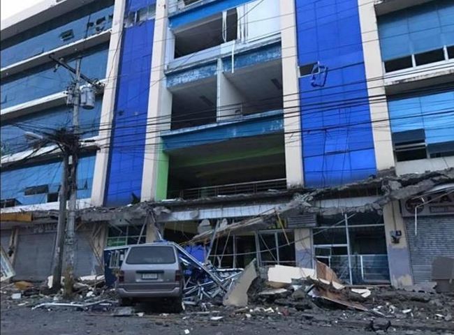 【影】菲國南部6.7地震 至少1棟建物塌災情陸續傳出 | 華視新聞