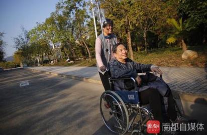 北京72歲男動變性手術 妻:只要他好就行了 | 辛玥和妻子從夫妻變好姐妹。
