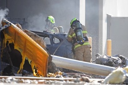 澳洲輕型客機墜毀購物中心 5人不幸罹難 | 