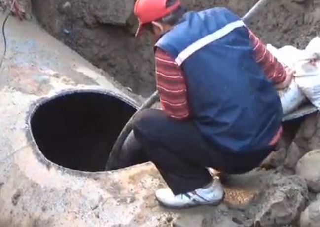 【華視最前線】台中挖斷水管6萬戶停水 設49臨時取水站 | 華視新聞