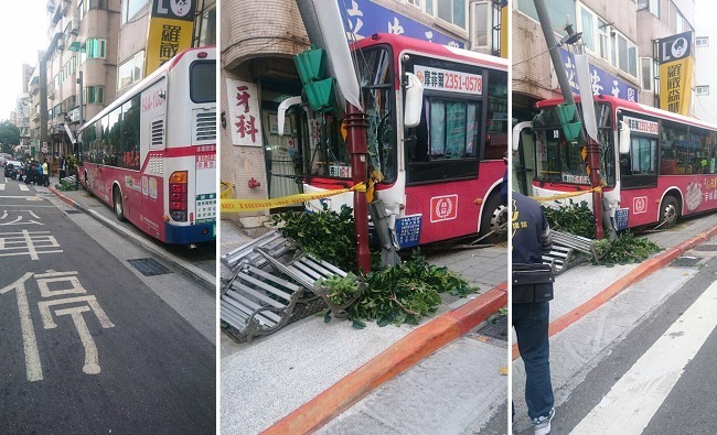 北市公車撞候車亭 2女受輕傷送醫治療 | 華視新聞
