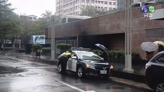 北市晶華酒店火警 疏散700名旅客 | 華視新聞