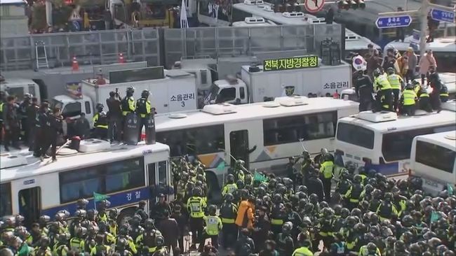 南韓朴槿惠支持者暴動 韓媒最新:已釀3死 | 華視新聞