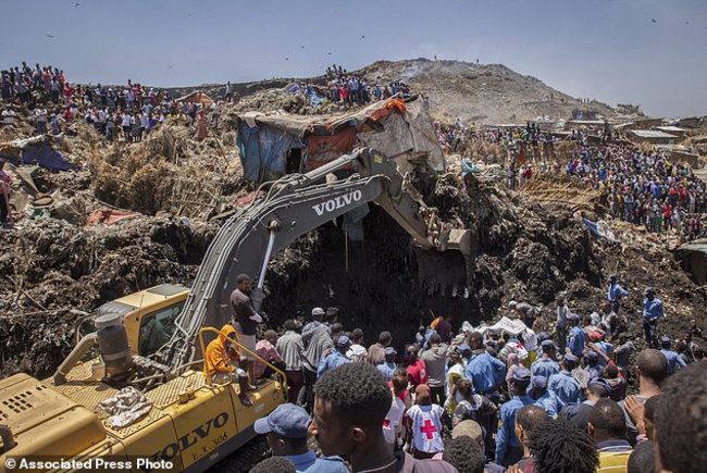 衣索比亞"垃圾山"倒塌50死 數十人生死未卜 | 華視新聞