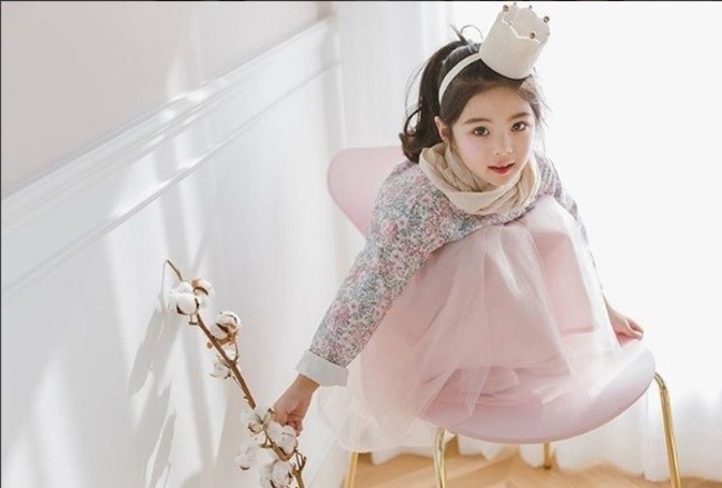 南韓最紅小小模 5歲柳藝媛攻下時尚圈 | 華視新聞