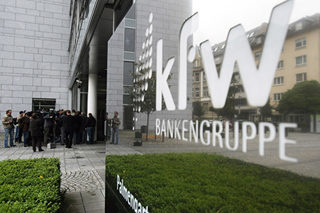 銀行誤轉50億歐元 網友封:最凱子的銀行!