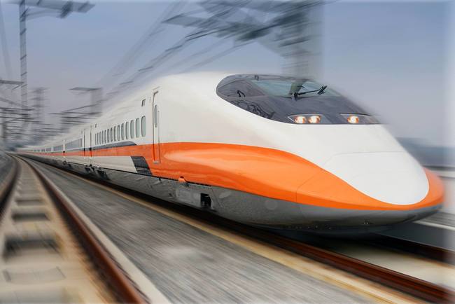 行政院宣布:高鐵各列車 7月底前可WiFi上網 | 華視新聞