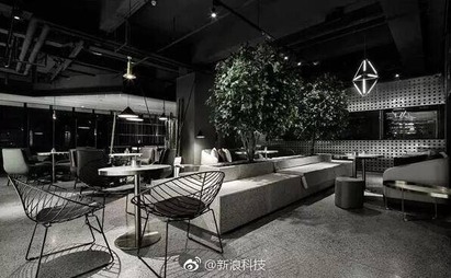 【圖輯】周杰倫深圳開網咖 8千萬內裝超豪華 | 用餐區。