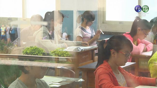 國中會考2考場 教育部宣布:不改了 | 華視新聞