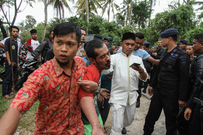 印尼200囚犯集體逃獄 狂奔畫面好驚人 | 華視新聞