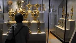 法博物館3300萬皇冠遭竊 精密保全系統被破解