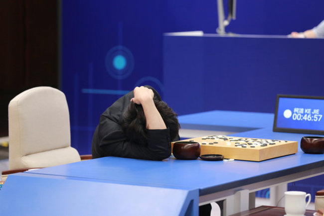 沒有人類能贏! AlphaGo宣布退役 | 華視新聞