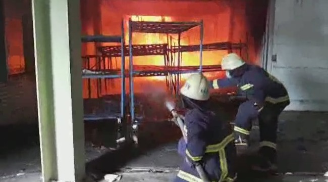 彰化保麗龍工廠大火 3男1女受傷送醫 | 華視新聞