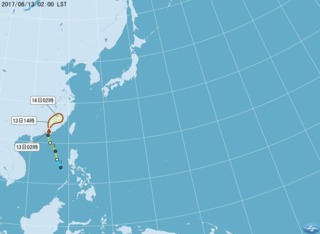 莫柏颱風 台港13日航班異動一覽表【圖】