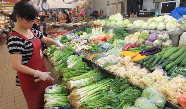 雨下不停致農損 菜價恐"頂破天花板" | 華視新聞