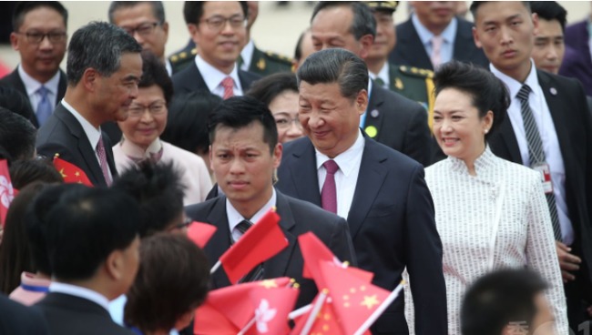 香港回歸20周年 陸主席習近平抵港祝賀 | 華視新聞
