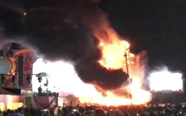 【影】西班牙電子音樂節竄大火 疏散逾兩萬人 | 華視新聞