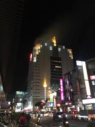 台中廣三Sogo火警 15樓餐廳燒起來無人傷亡