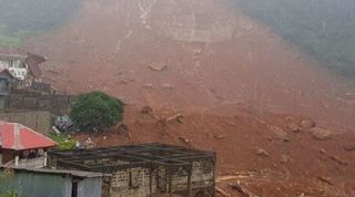 獅子山共和國山洪爆發 目前已200死恐達千死