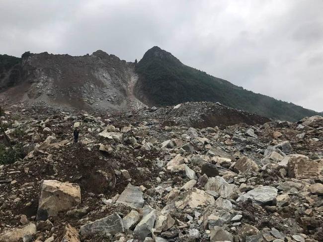 大陸貴州山坡崩塌 至少釀2死25失聯 | 華視新聞