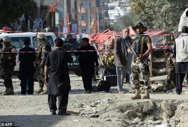 阿富汗清真寺遭炸彈客攻擊 6死20傷 | 華視新聞