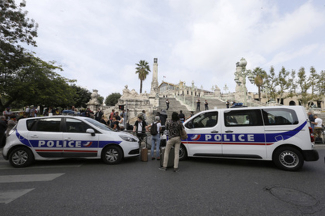 法國馬賽火車站男砍死2人遭擊斃 不排除恐攻 | 華視新聞