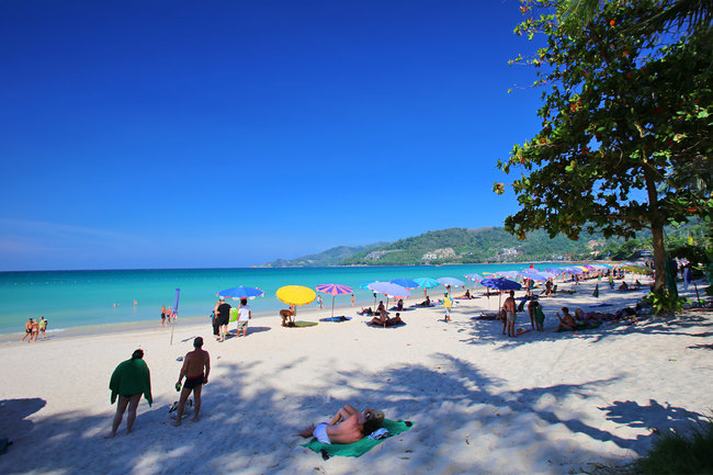 泰國海灘11月將禁菸 違者罰9萬或坐牢 | 華視新聞