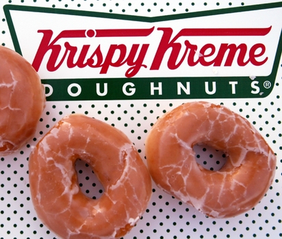 車上糖霜被當毒品 男子遭拘10小時獲賠113萬 | Krispy Kreme的甜甜圈(翻攝官網)