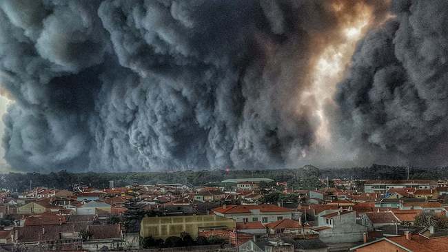 驚悚! 葡萄牙森林大火 濃煙吞噬城鎮 | 華視新聞