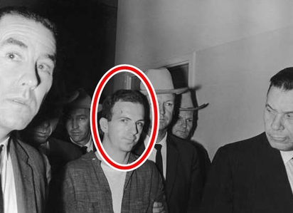 「甘迺迪暗殺」檔案 川普同意26日解密 | 被指控為兇手的李哈維奧斯華(翻攝美聯社)