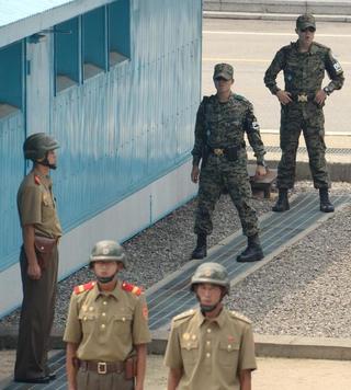 北韓軍人越過邊界叛逃! 中彈送醫救治