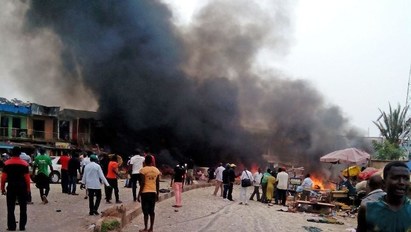 奈及利亞再遇自殺炸彈攻擊 已釀至少15死.53傷 | 奈及利亞自殺炸彈攻擊(翻攝tvcnews)