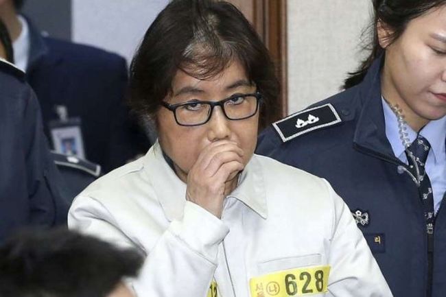南韓「閨蜜門」事件 崔順實遭檢方求處25年 | 華視新聞