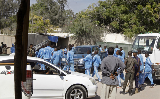 慘案! 索馬利亞警校遭自殺炸彈恐攻 釀至少18死20傷 | 華視新聞